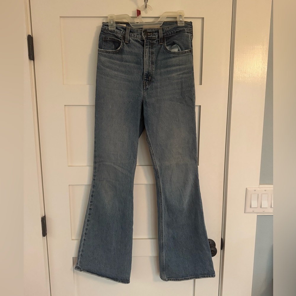 Levi’s 70 flare